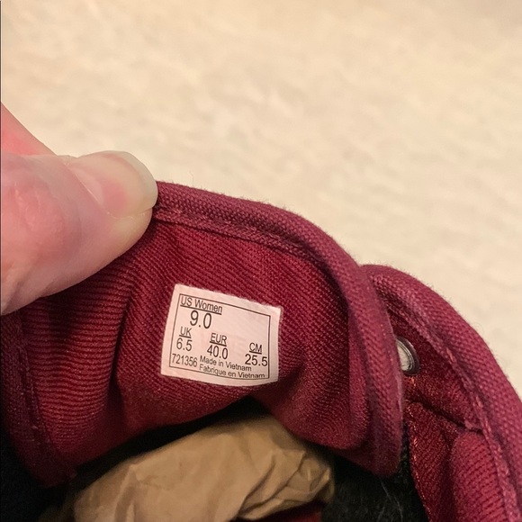 Vans Burgundy Sneakers - Picture 7 of 7